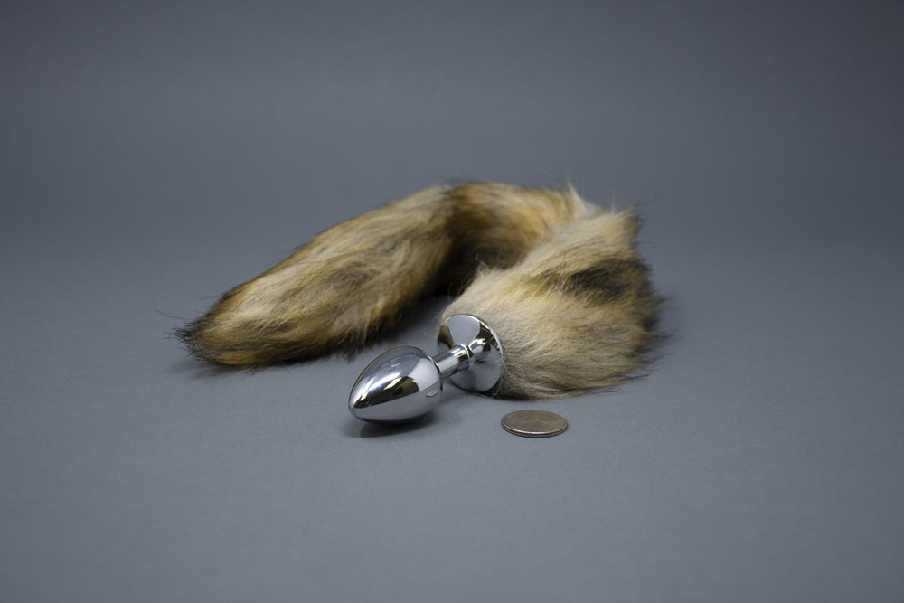 
                  
                    Fox Tail Plug
                  
                